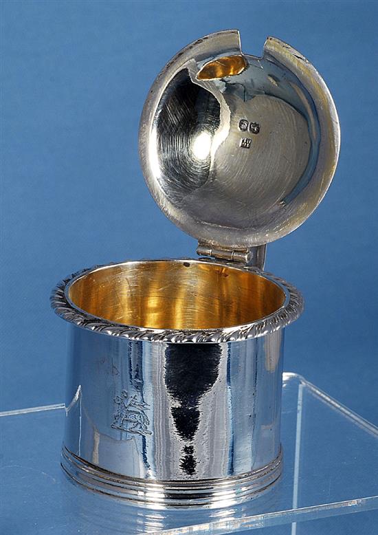 An early Victorian silver drum mustard pot, by John & Henry Lias, height 71mm, weight 4.1oz/129grms.